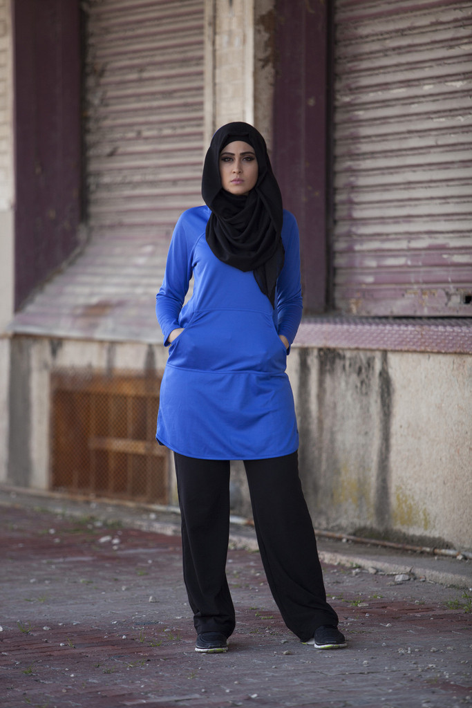 Modest workout top by Verona Collection